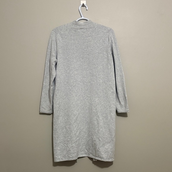 Banana Republic Gray Women's Cardigan - Picture 4 of 4